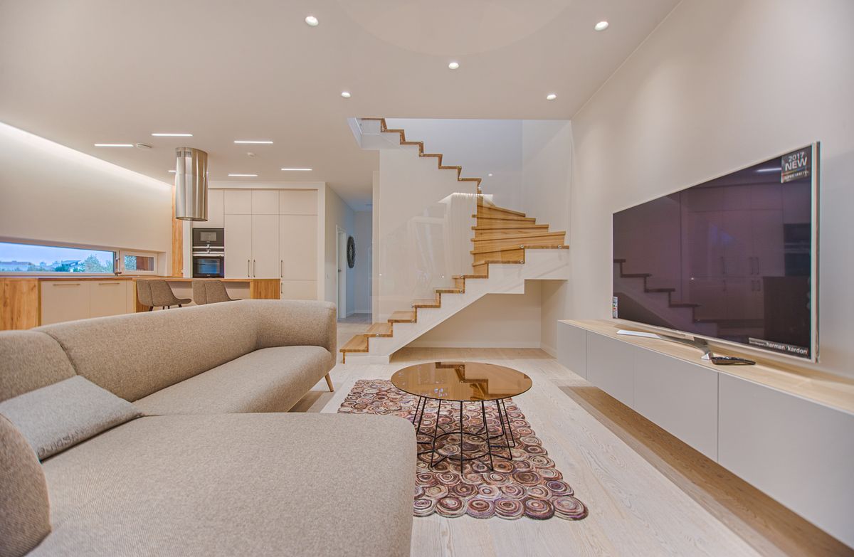 Modern dining and kitchen area